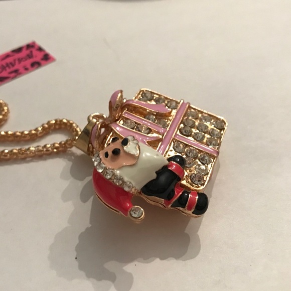 🎄Santa Christmas gift necklace - Picture 5 of 6